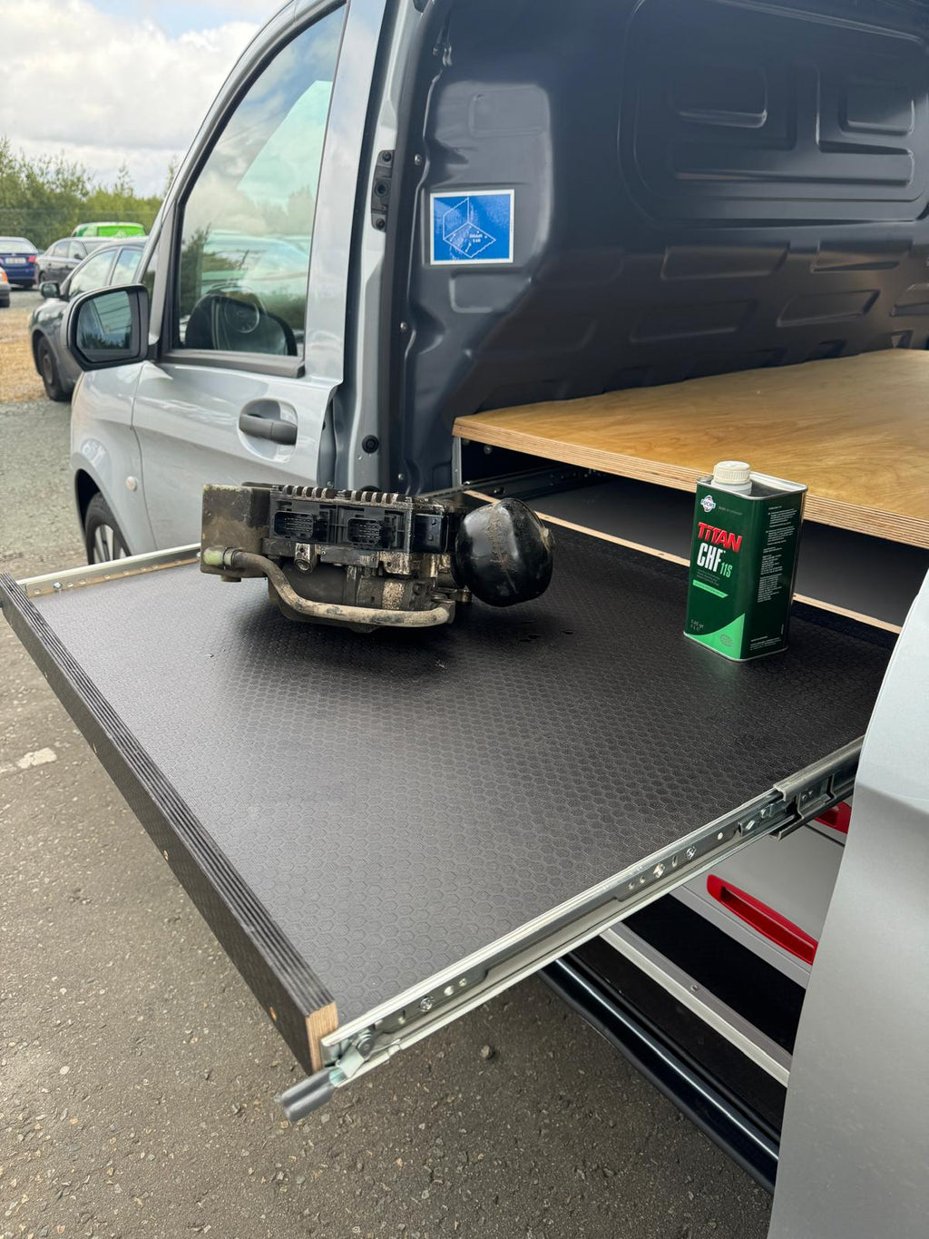 Heavy Duty Drawer Slides up to 140Kg with Lock