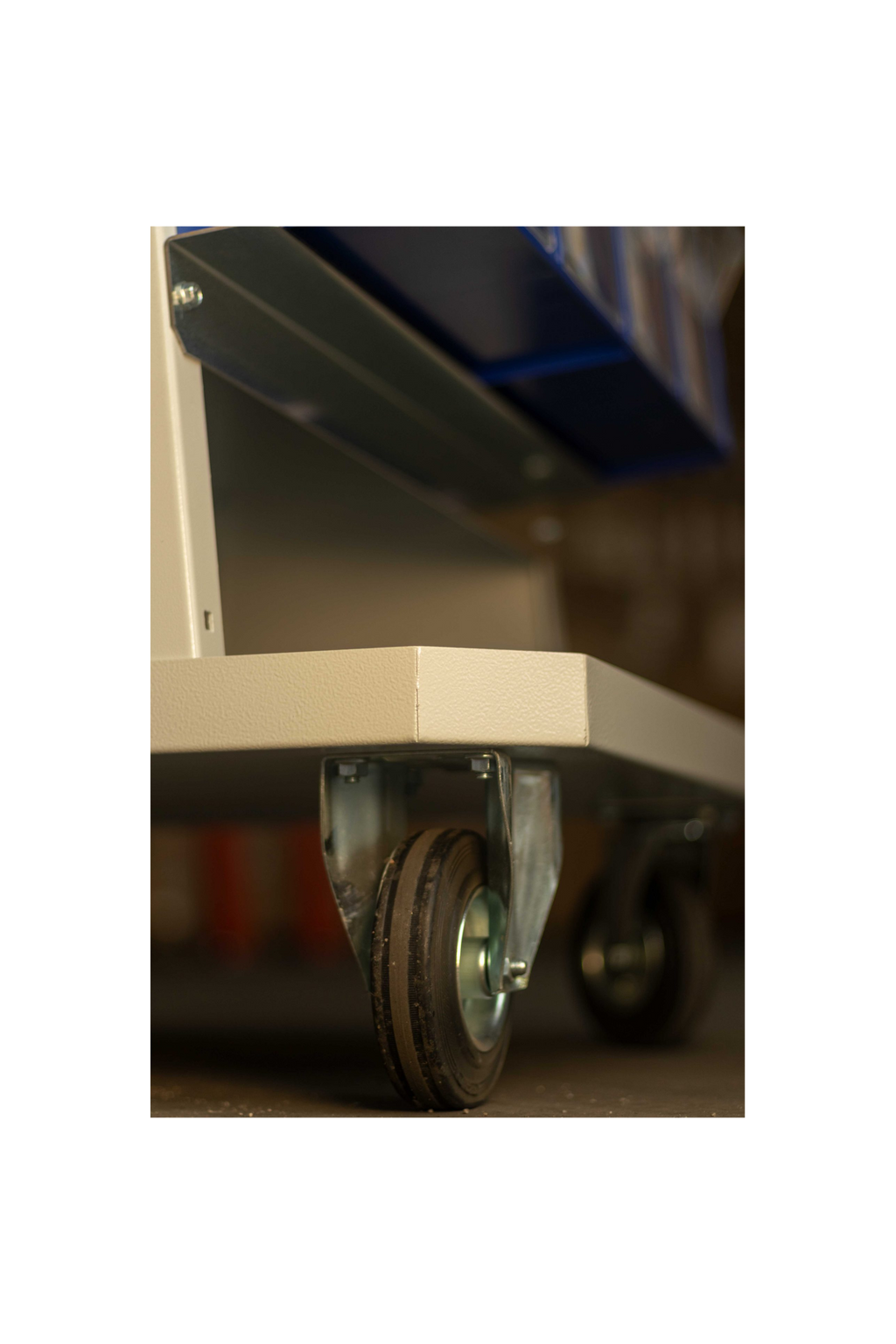 MB 135 Trolley