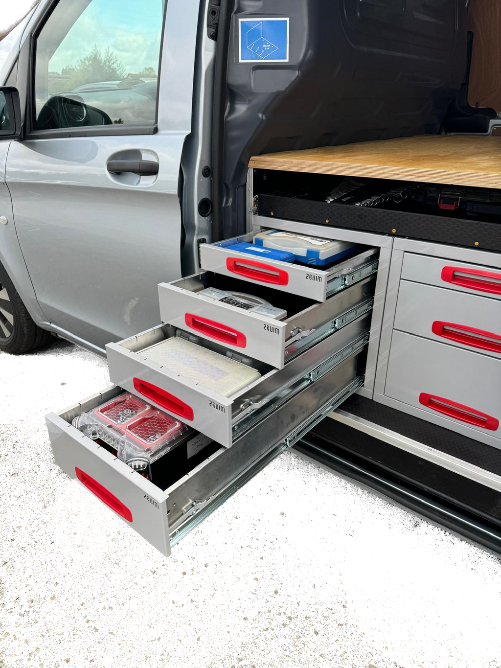 Van Drawers 460 Wide x 760 Deep