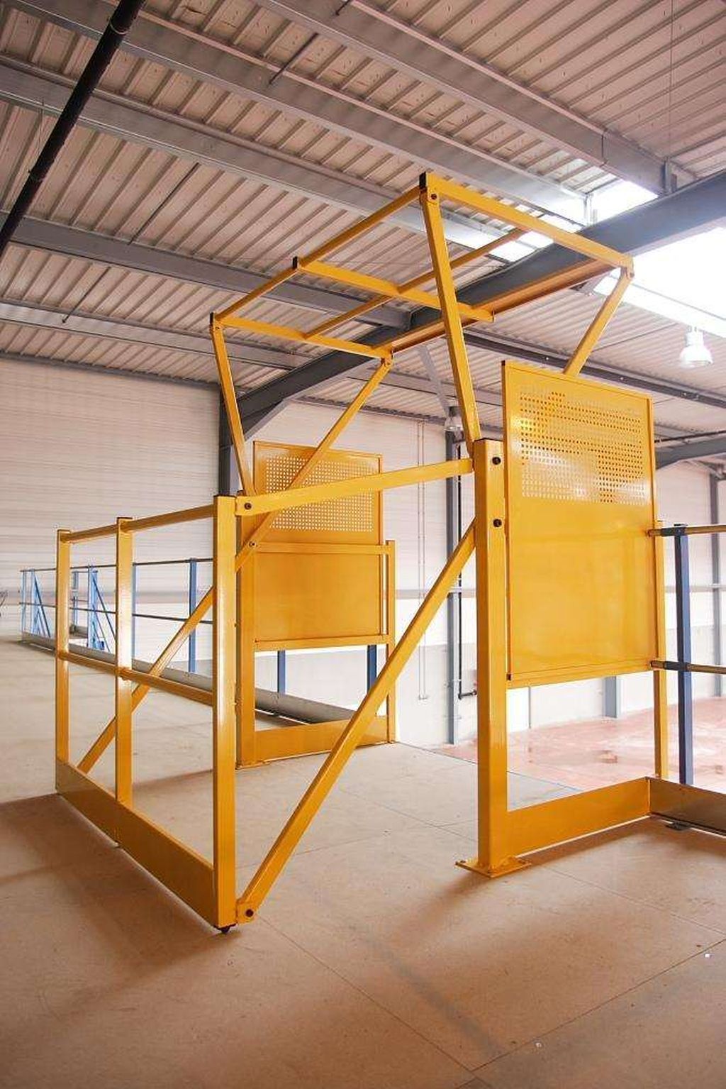 Rolling Gate - Cape Direct - Racking